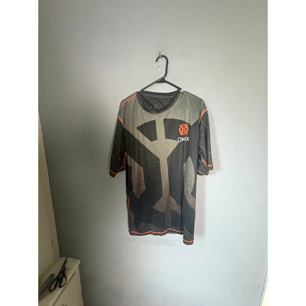 ONIX Geometric Print Jersey Mens Gray Orange Size L Read
